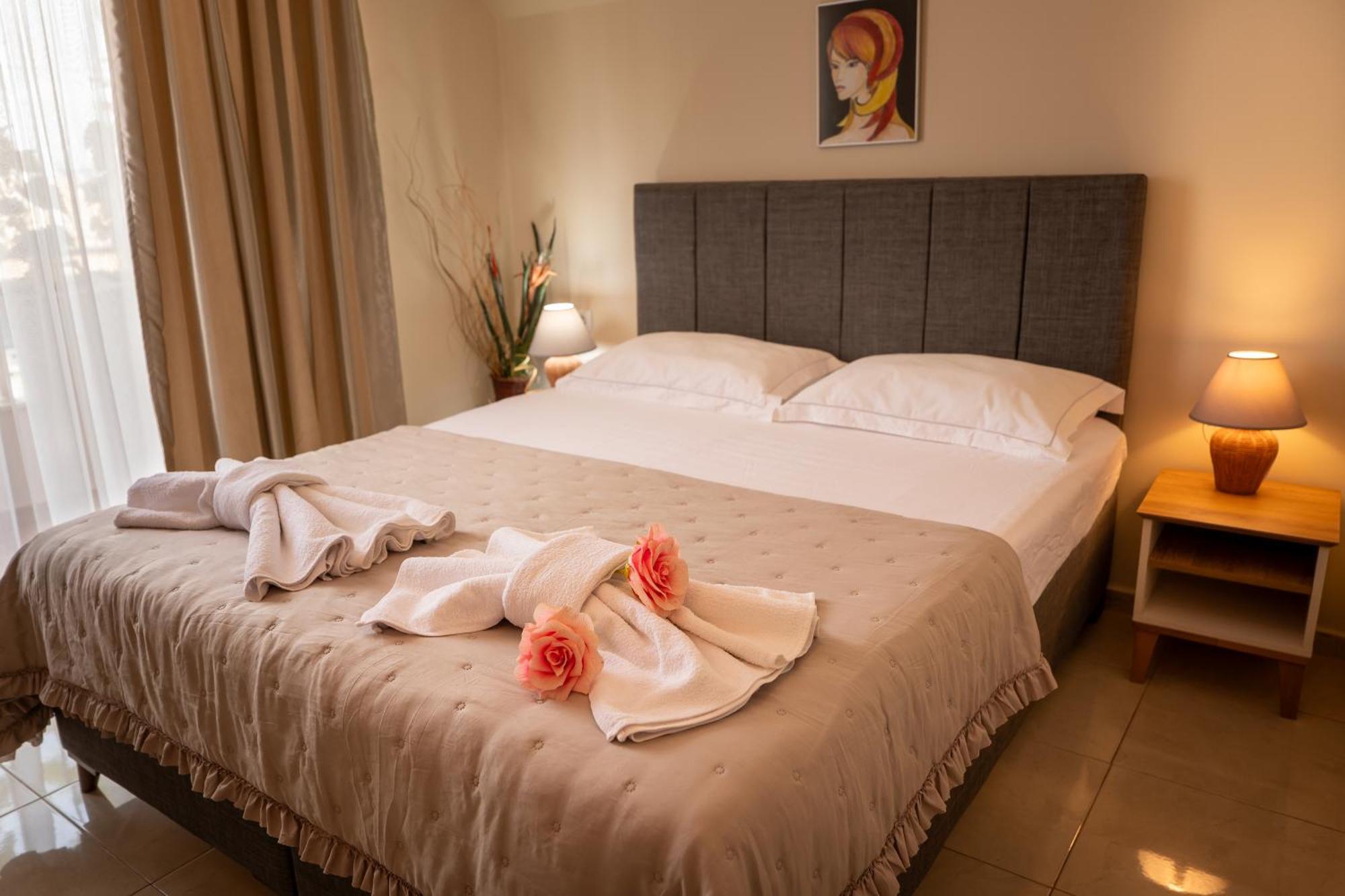 Hotel Rodos House Pomorie Exterior foto